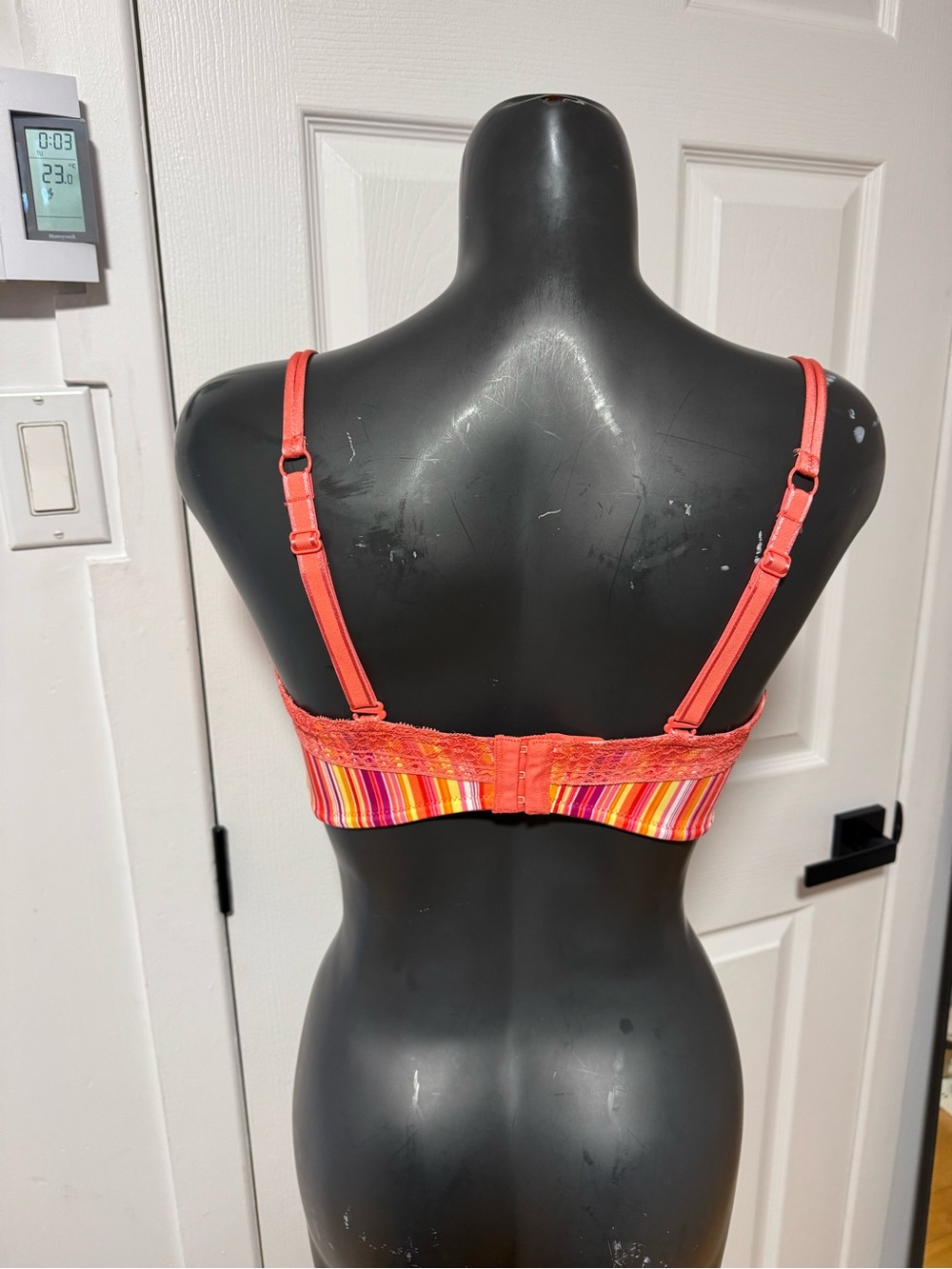 bra - Picture 4 of 5